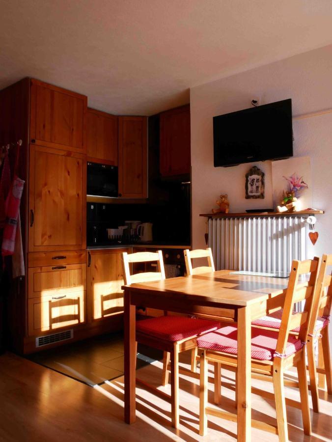 Romantic Chalet-Style Flat With Mountain View Torgon ภายนอก รูปภาพ