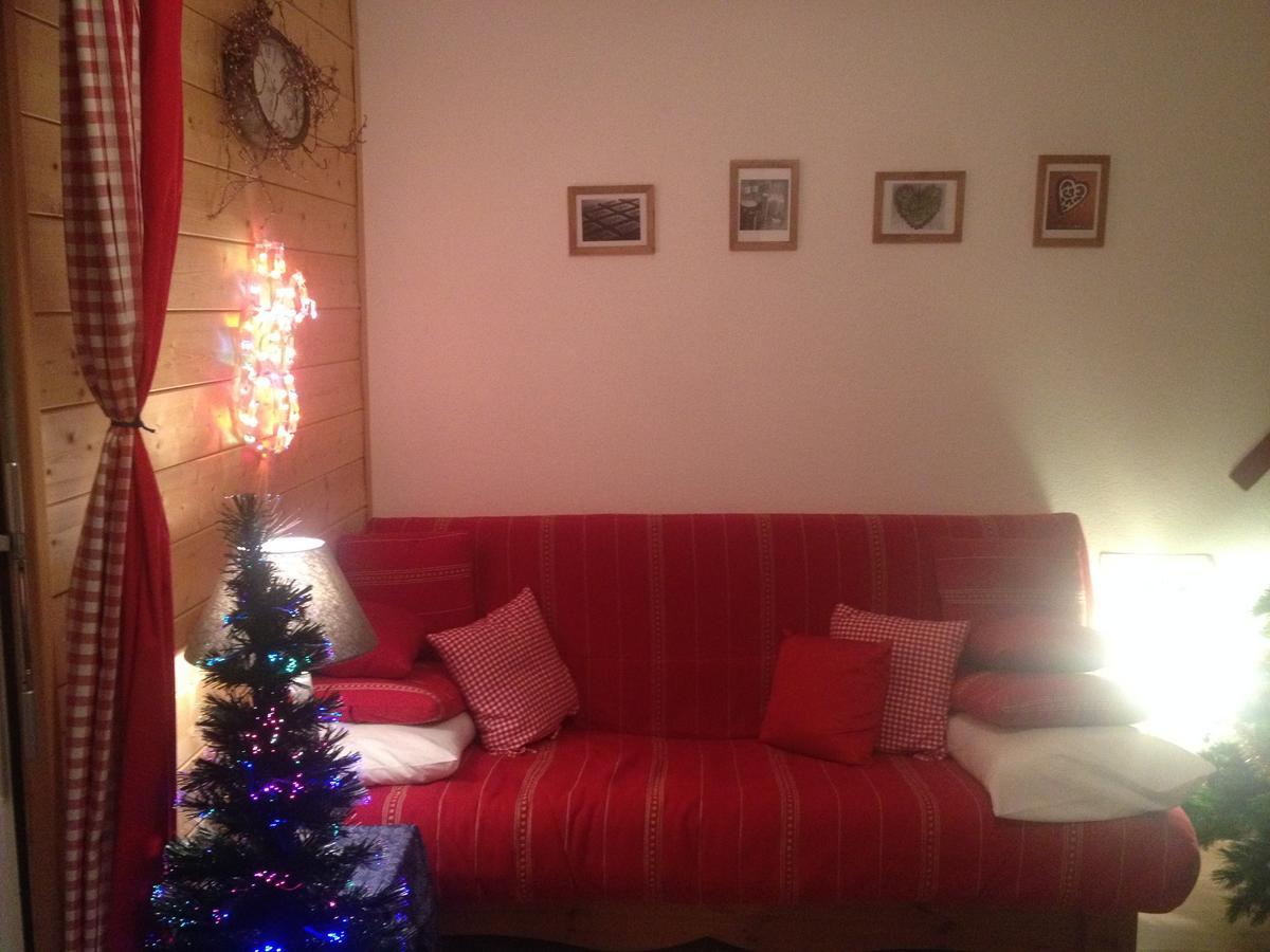 Romantic Chalet-Style Flat With Mountain View Torgon ภายนอก รูปภาพ