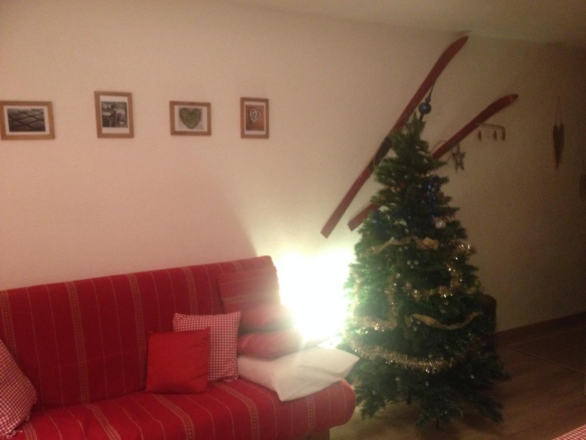 Romantic Chalet-Style Flat With Mountain View Torgon ภายนอก รูปภาพ